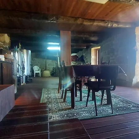 O Palheiro Da Anastacia Сasa de vacaciones Marco de Canavezes