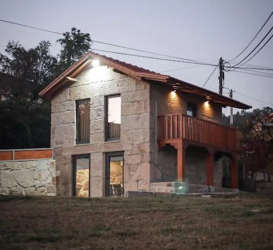 O Palheiro Da Anastacia * Marco de Canaveses