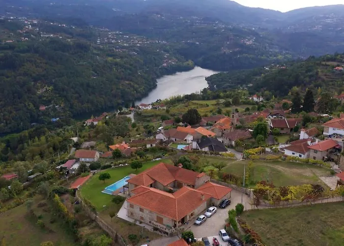 O Palheiro Da Anastacia Marco de Canavezes