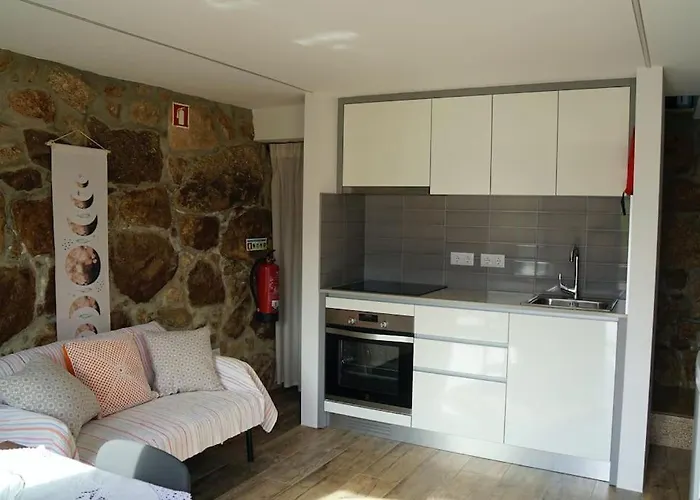 O Palheiro Da Anastacia * Marco de Canaveses