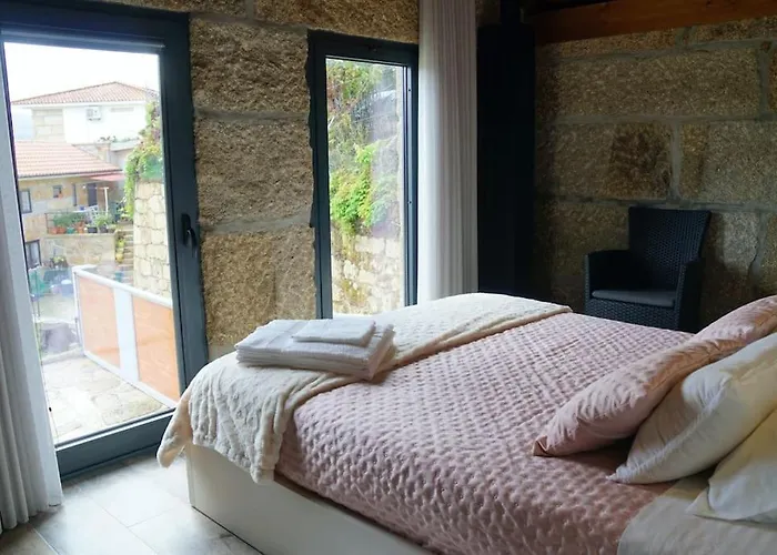 O Palheiro Da Anastacia Marco de Canaveses