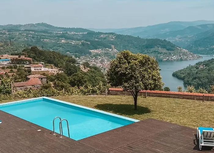 O Palheiro Da Anastacia Marco de Canavezes